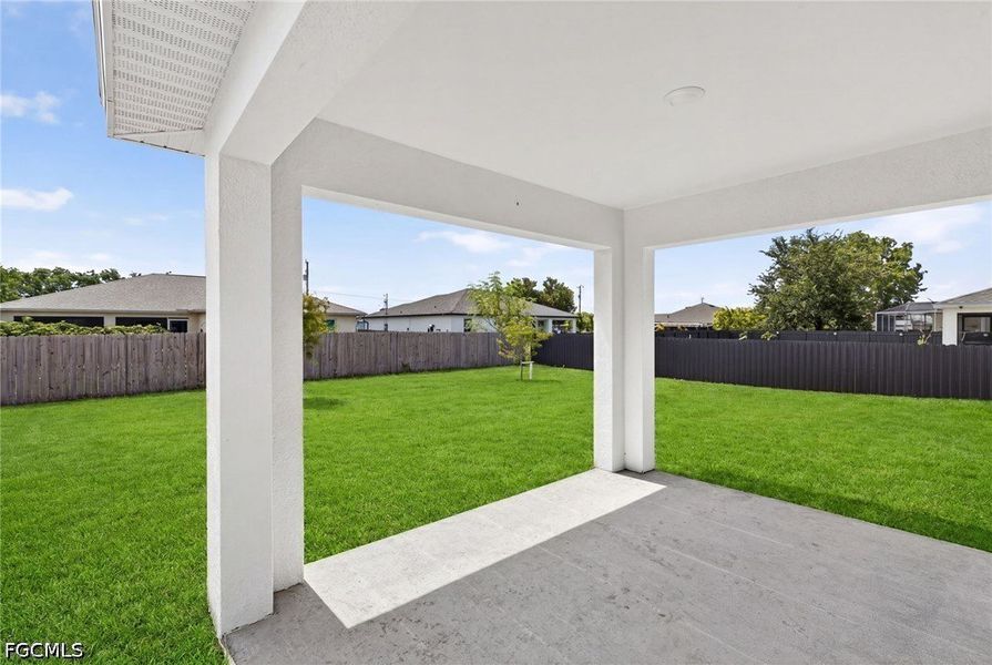 Exterior details and patio area of a home in Cape Coral, Cape Coral (Image 4).