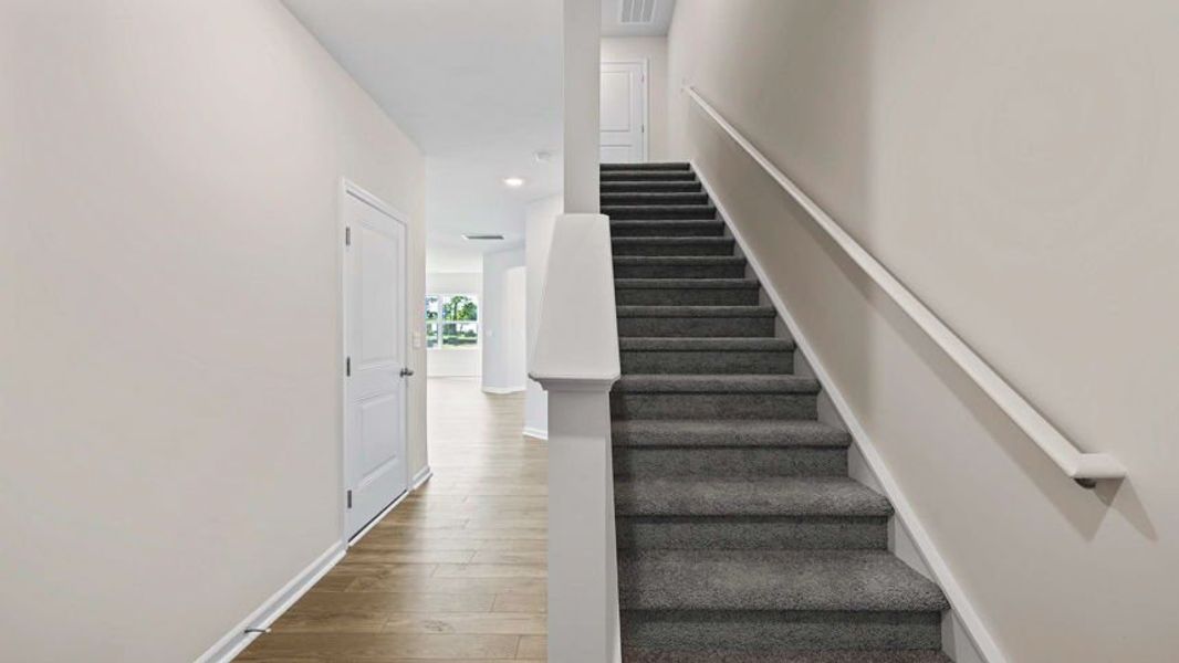 Spacious, unfurnished interior of a new home in Covington Village, Greer (Image 13).
