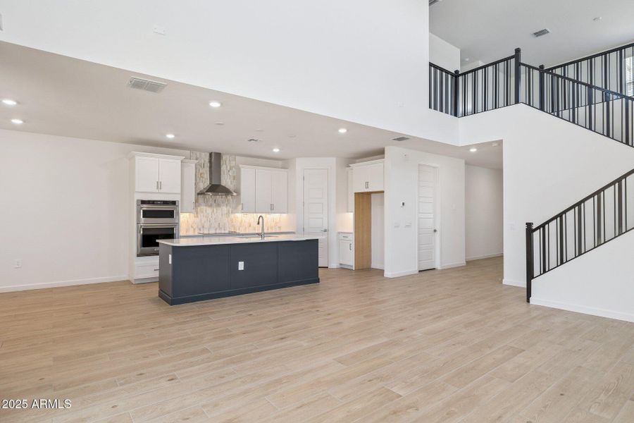 Great rm to kitchen Great rm to kitchen