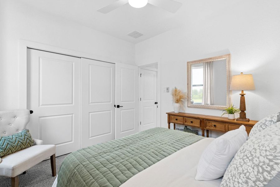 Extra Suite (*Photo not of actual home and used for illustration purposes only.) Extra Suite (*Photo not of actual home and used for illustration purposes only.)