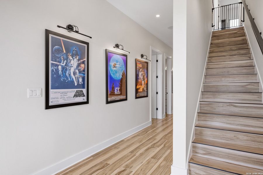Spacious, unfurnished interior of a new home in , Kerrville (Image 20).