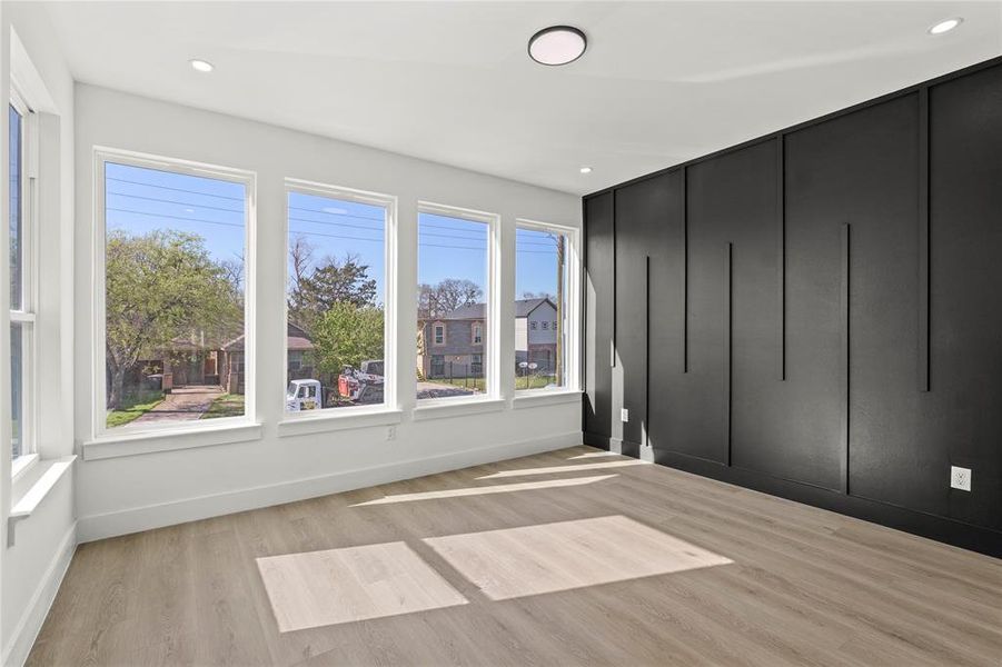 Spacious, unfurnished interior of a new home in , Dallas (Image 16).