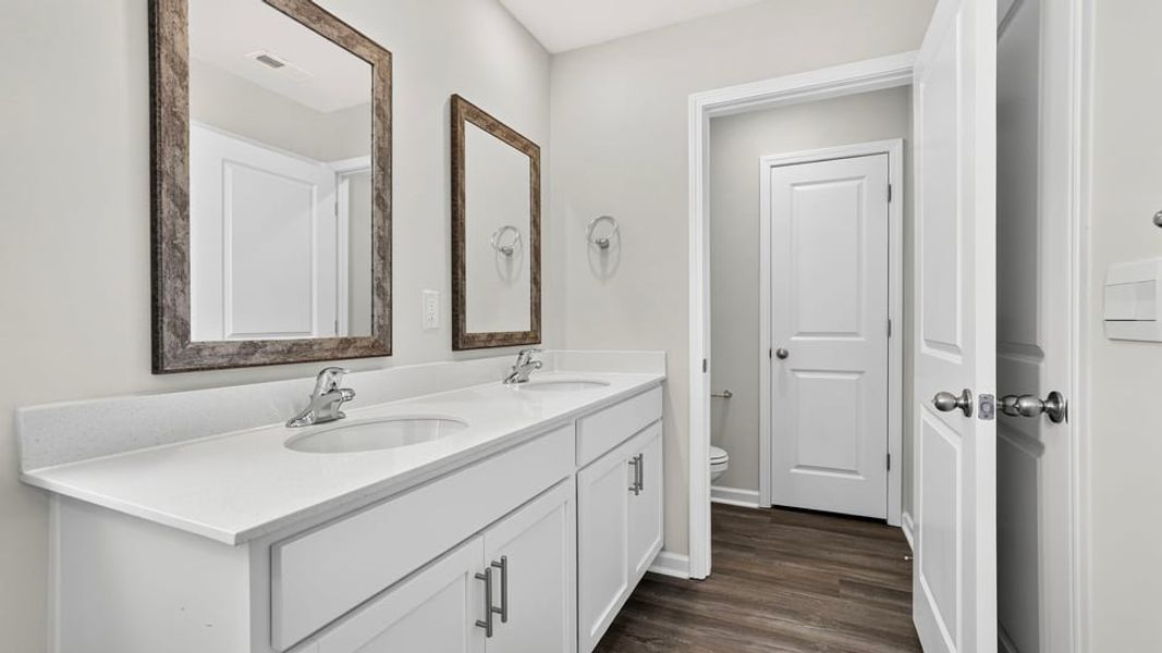 Furnished interior view inside a new home in Harper Ridge, Roebuck (Image 15).