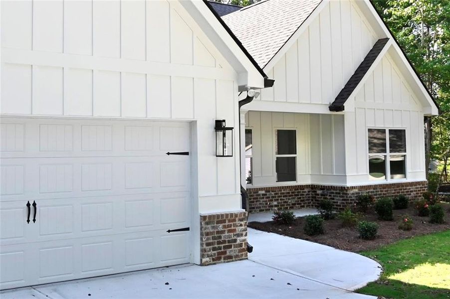 Exterior details and patio area of a home in , Villa Rica (Image 32).