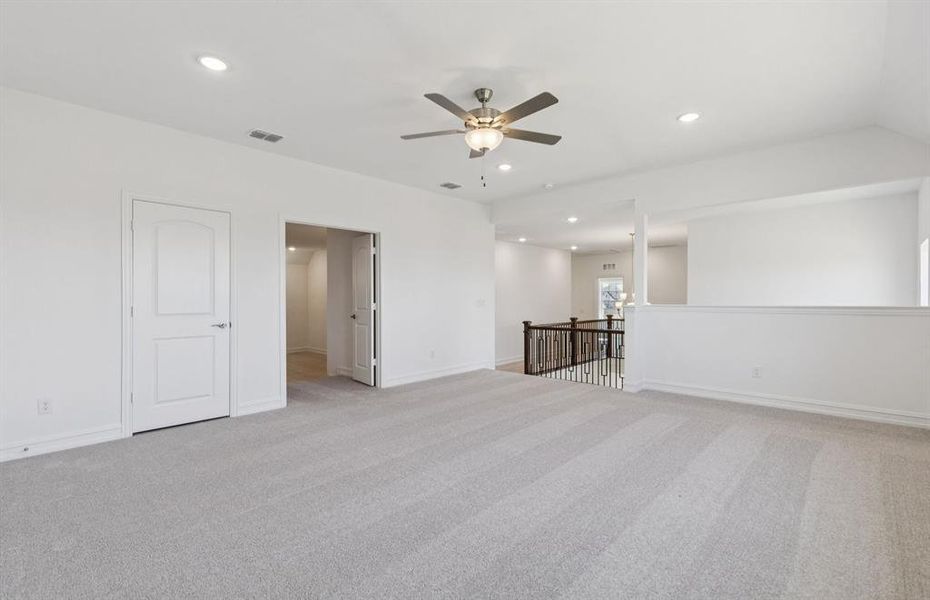 Spacious game room on second level Spacious game room on second level