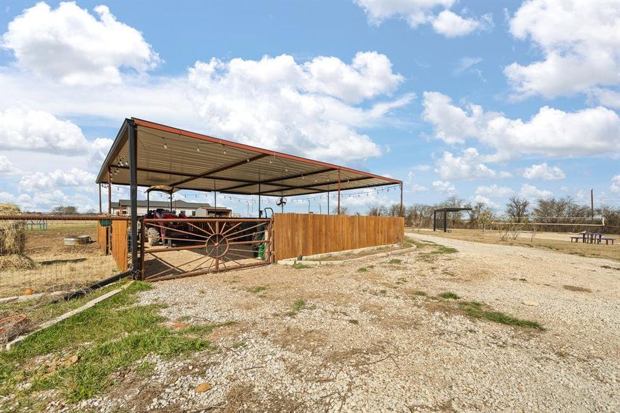 Community amenities in , Godley (Image 33). Community amenities in , Godley (Image 33).