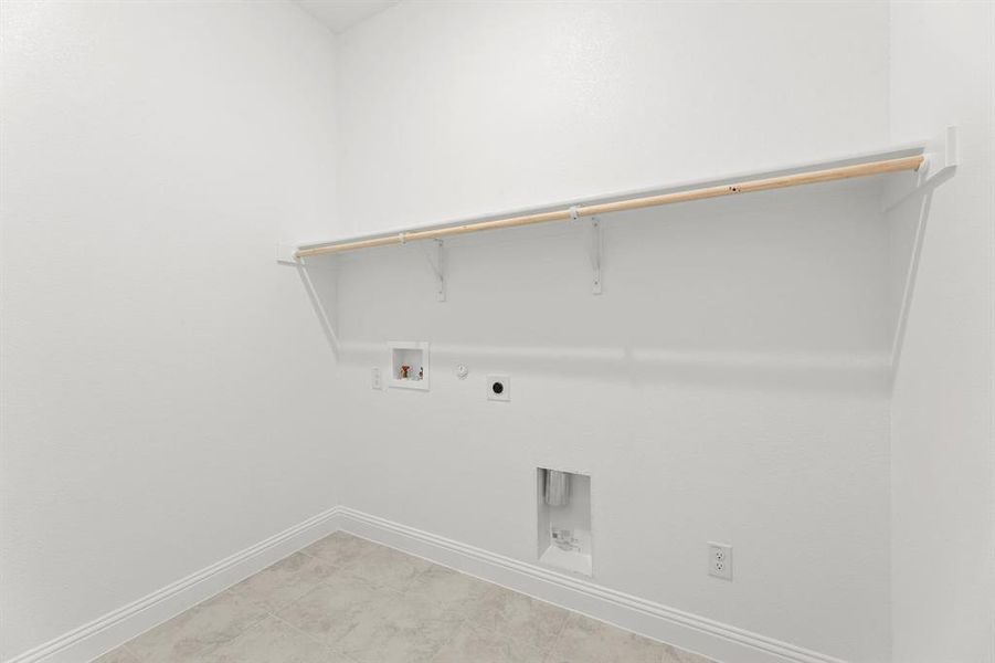 51 Magpie-Utility-1 51 Magpie-Utility-1