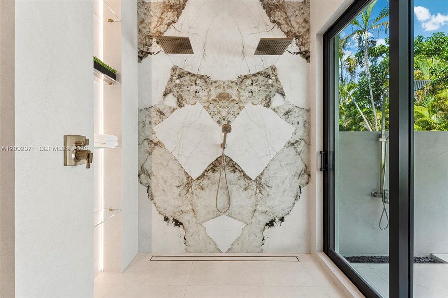 Exterior details and patio area of a home in , Pinecrest (Image 22).