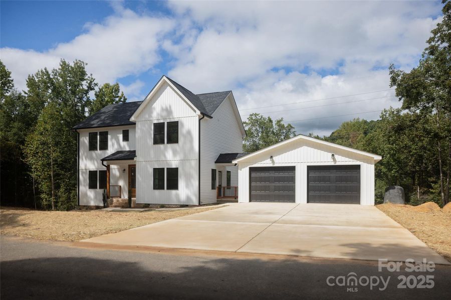 Image 19 of a home in .