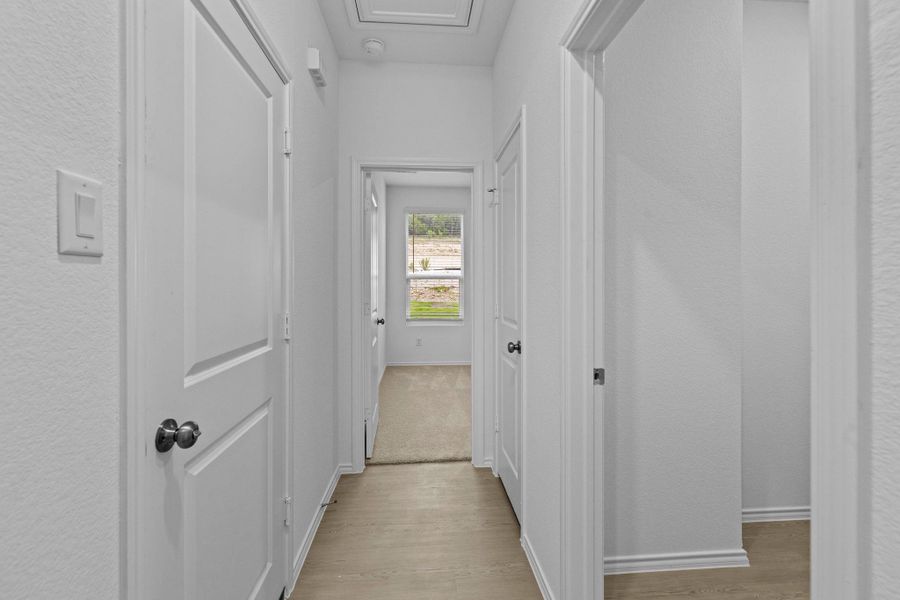 Spacious, unfurnished interior of a new home in Clayton Ranch, Copperas Cove (Image 16).