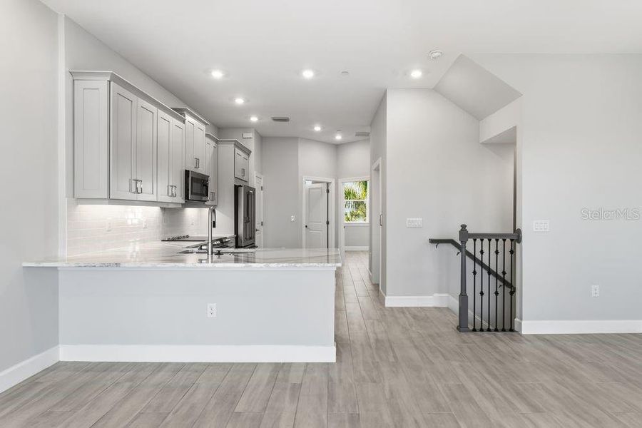 Furnished interior view inside a new home in Seahaven, Punta Gorda (Image 8).