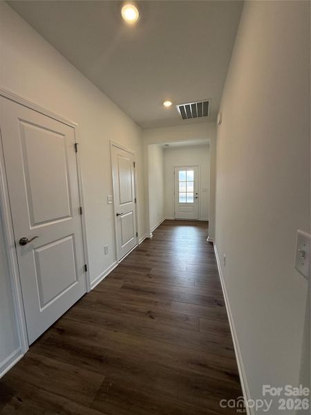 Spacious, unfurnished interior of a new home in Roselyn, Lancaster (Image 13).