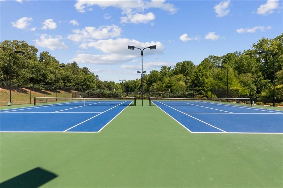 Community amenities in , Canton (Image 38).