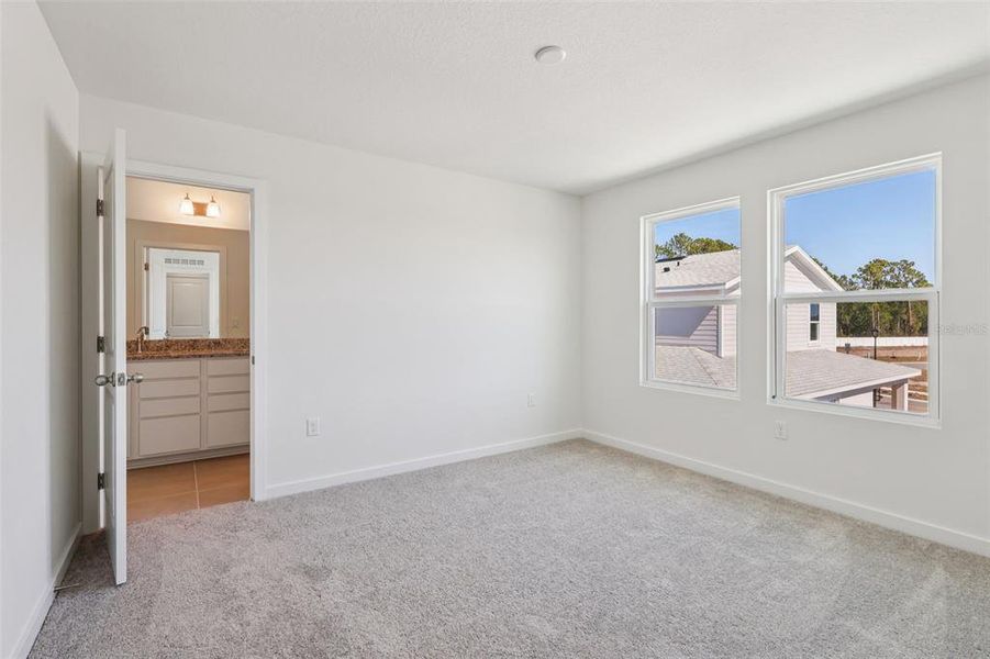 Spacious, unfurnished interior of a new home in Cyrene at Harmony, St. Cloud (Image 20).