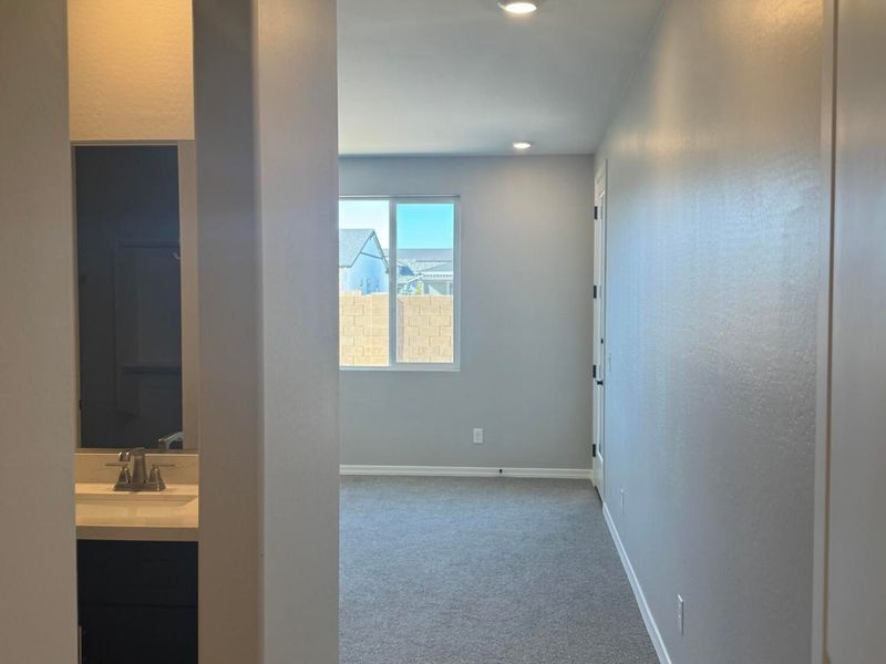 Spacious, unfurnished interior of a new home in Westwood, Prescott (Image 17).