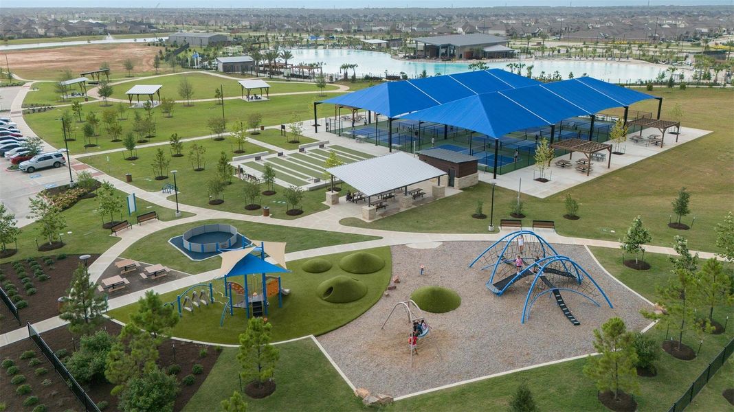 Image 26 of a home in Sunterra. Image 26 of a home in Sunterra.