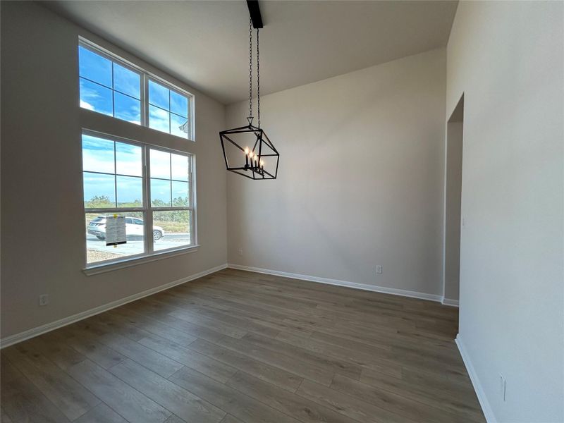 Spacious, unfurnished interior of a new home in Provence 70s, Austin (Image 19). Spacious, unfurnished interior of a new home in Provence 70s, Austin (Image 19).