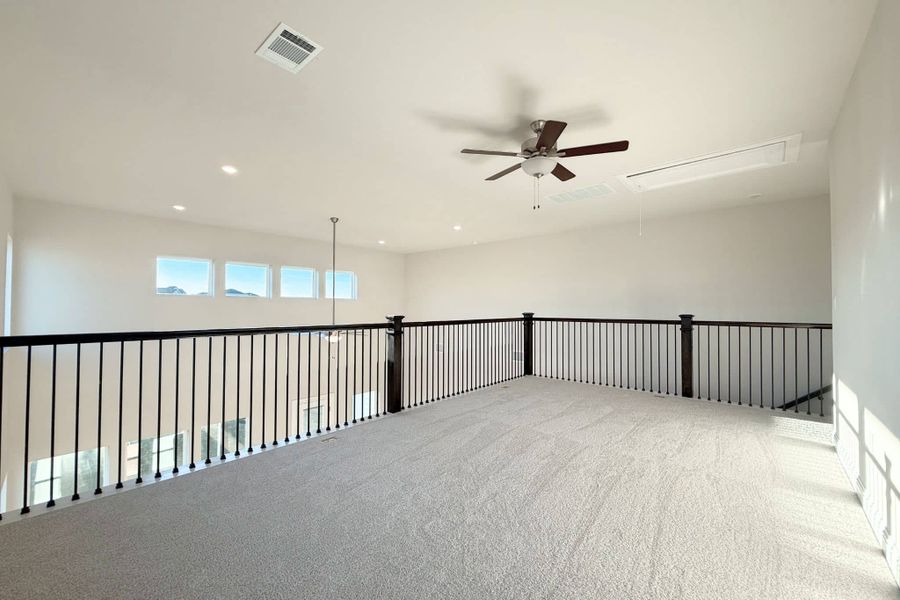Spacious, unfurnished interior of a new home in The Grove at Blackhawk, Pflugerville (Image 18).