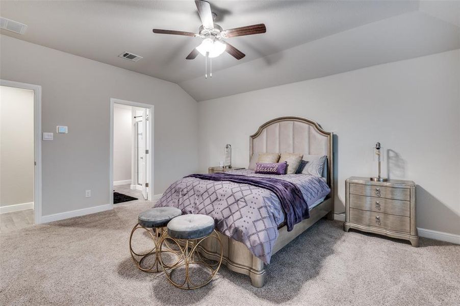 Furnished interior view inside a new home in , Cedar Hill (Image 14).