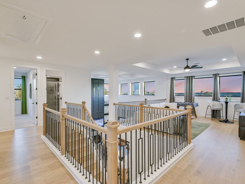 Representative furnished interior of a home built from the Topaz II by Giddens Homes in Riverstone, Georgetown (Image 50).
