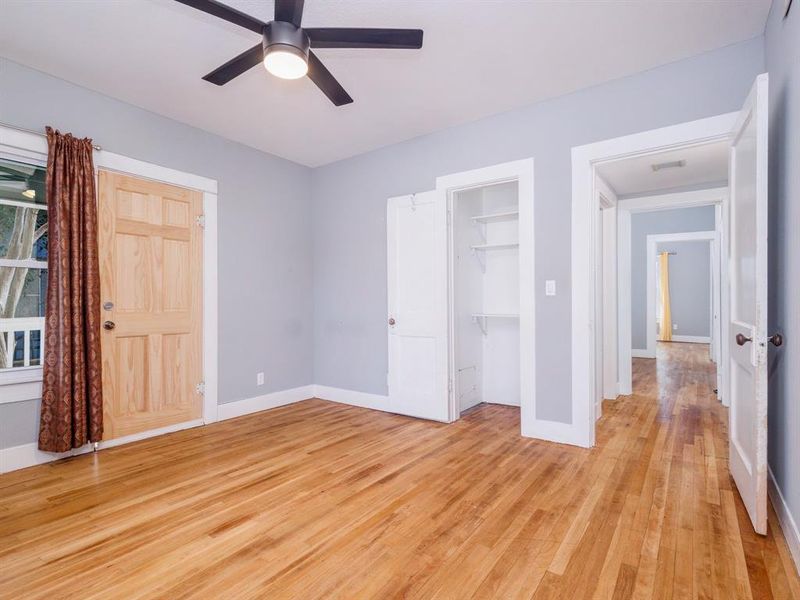 Spacious, unfurnished interior of a new home in , Brownwood (Image 12).