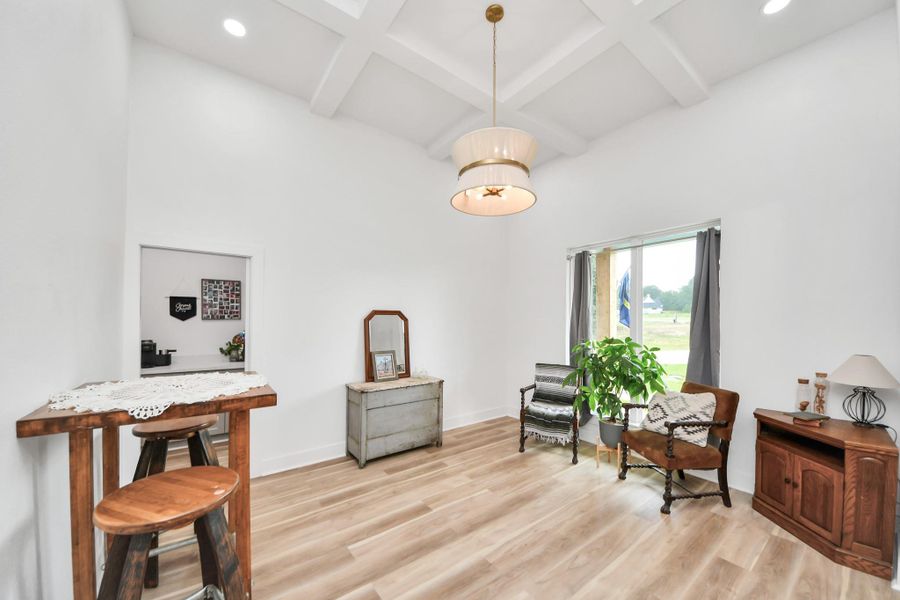 Front versatile room for an additional seating and entertainment area or formal dining room. Front versatile room for an additional seating and entertainment area or formal dining room.