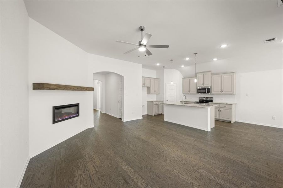 521 Waterford Park- Living Room-2 521 Waterford Park- Living Room-2