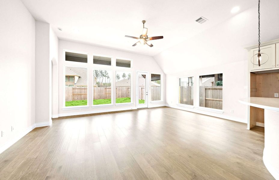 Representative unfurnished interior of a home built from the 2406 by Ravenna Homes in The Highlands 55′, Porter (Image 29).