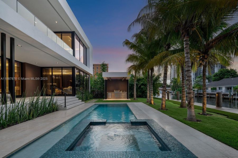 Image 53 of a home in .