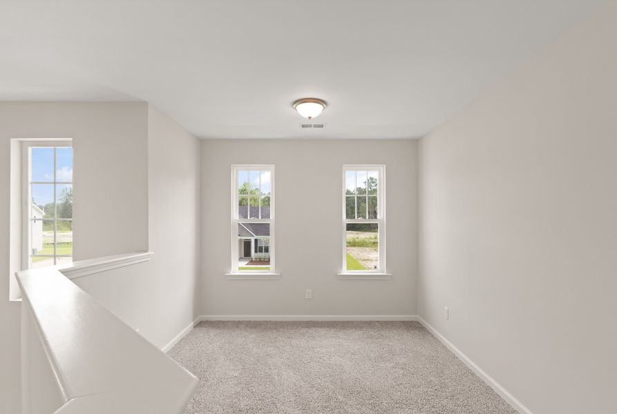 Spacious, unfurnished interior of a new home in Camden Crossing, Savannah (Image 25).