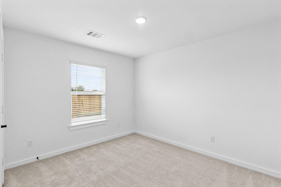 Spacious, unfurnished interior of a new home in Summerview, Fulshear (Image 22). Spacious, unfurnished interior of a new home in Summerview, Fulshear (Image 22).