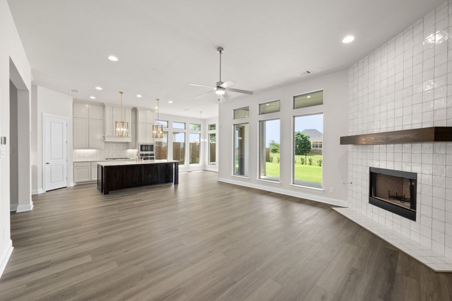 Spacious, unfurnished interior of a new home in Redden Farms, Midlothian (Image 19). Spacious, unfurnished interior of a new home in Redden Farms, Midlothian (Image 19).