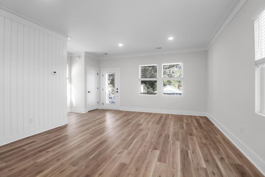 Spacious, unfurnished interior of a new home in , North Charleston (Image 21).