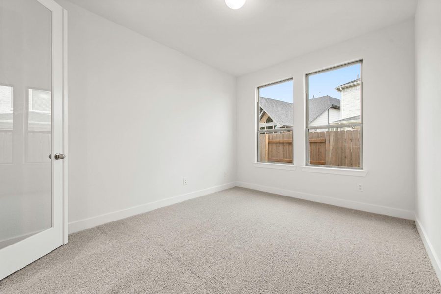 Spacious, unfurnished interior of a new home in Elyson - 40', Katy (Image 15).