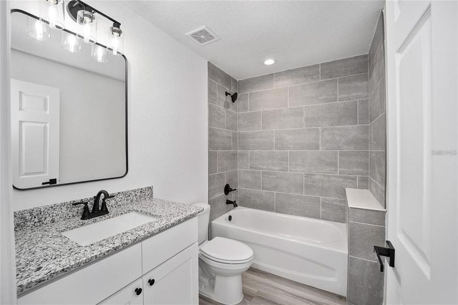 Furnished interior view inside a new home in , Ocala (Image 5).