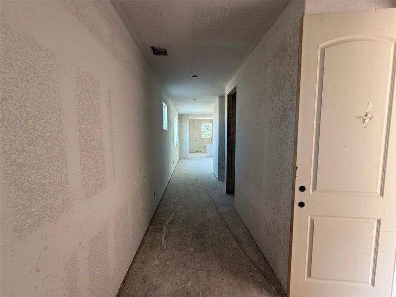Spacious, unfurnished interior of a new home in The Cottages at La Cima, San Marcos (Image 19). Spacious, unfurnished interior of a new home in The Cottages at La Cima, San Marcos (Image 19).