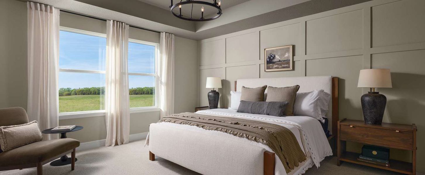 Representative furnished interior of a home built from the Sunapee by Ashton Woods in Catamaran Cove, Rockledge (Image 9).