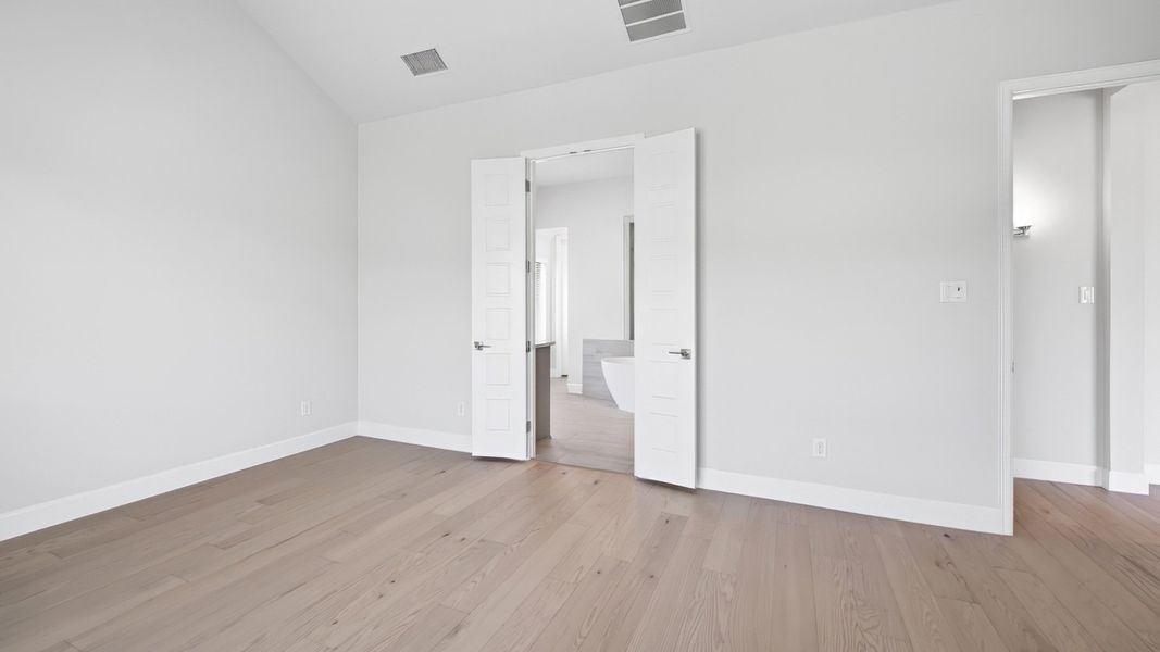 Spacious, unfurnished interior of a new home in Lakewood Village, Lakewood Village (Image 22). Spacious, unfurnished interior of a new home in Lakewood Village, Lakewood Village (Image 22).