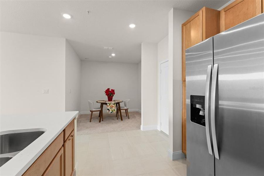 Furnished interior view inside a new home in , Orlando (Image 9).