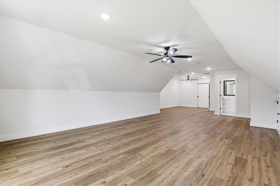 Spacious, unfurnished interior of a new home in , Monroe (Image 69).