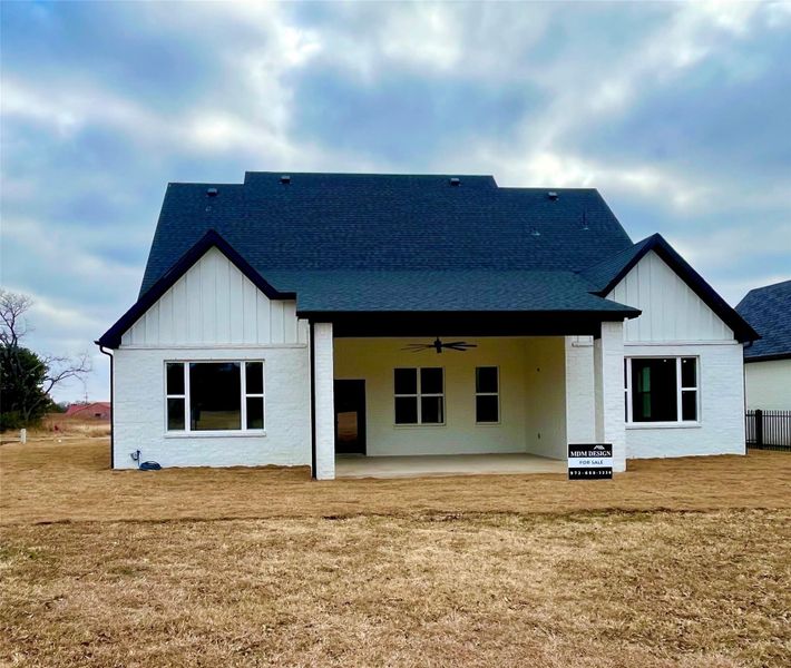 Exterior details and patio area of a home in , Pottsboro (Image 27).