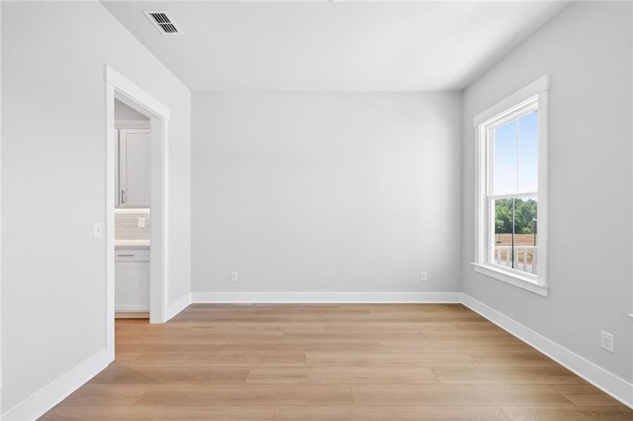 Spacious, unfurnished interior of a new home in Traditions of Braselton, Jefferson (Image 20). Spacious, unfurnished interior of a new home in Traditions of Braselton, Jefferson (Image 20).