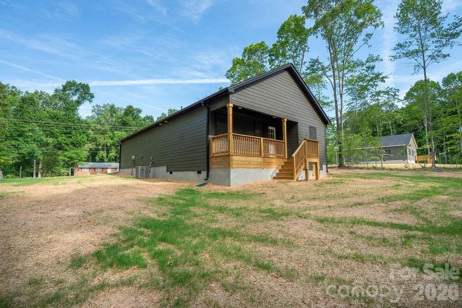 Exterior details and patio area of a home in , Bessemer City (Image 4).