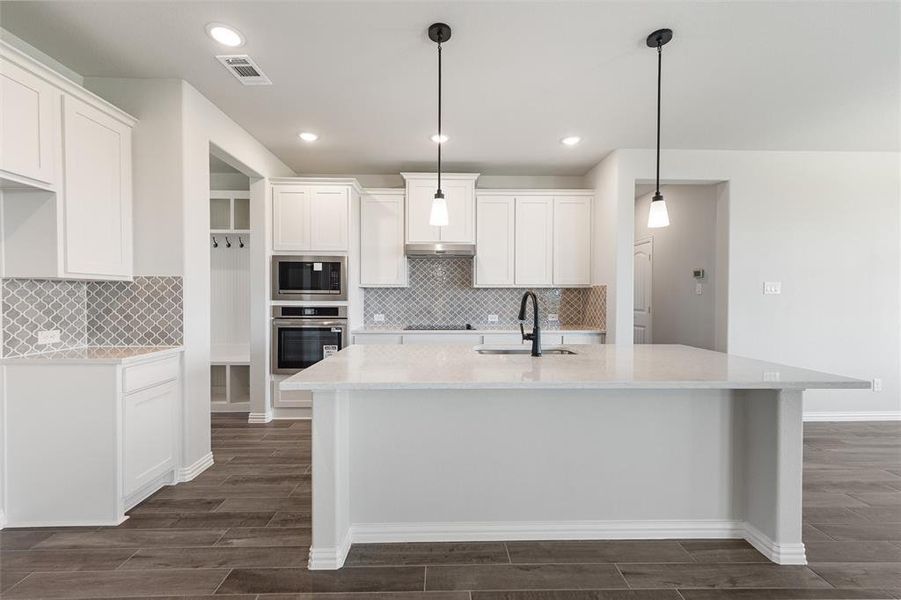 Furnished interior view inside a new home in Parker Heights, Valley View (Image 10). Furnished interior view inside a new home in Parker Heights, Valley View (Image 10).