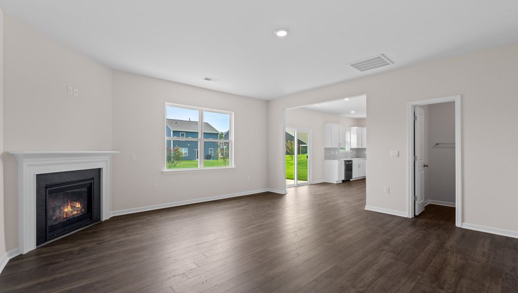 Representative unfurnished interior of a home built from the BILTMORE by D.R. Horton in Baxter Village, Boiling Springs (Image 16).