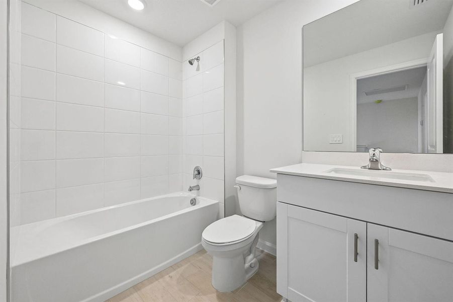 612 Salisbury Cir Fort Pierce FL 34982 ( 612 Salisbury Cir Fort Pierce FL 34982 (