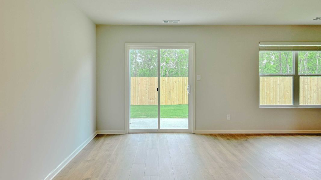 Representative unfurnished interior of a home built from the Roland by D.R. Horton in Huntington Estates, Millington (Image 12).