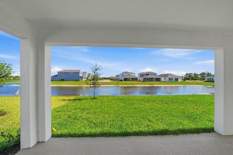 532 SE Ranch Oak Circle ~ Ready Now
