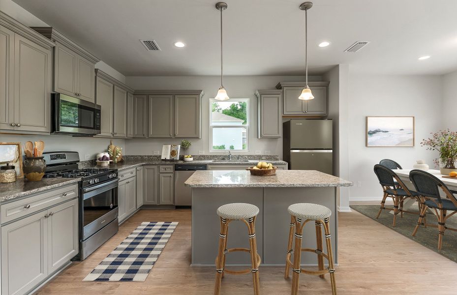 Beautiful Open Kitchen, perfect for entertaining