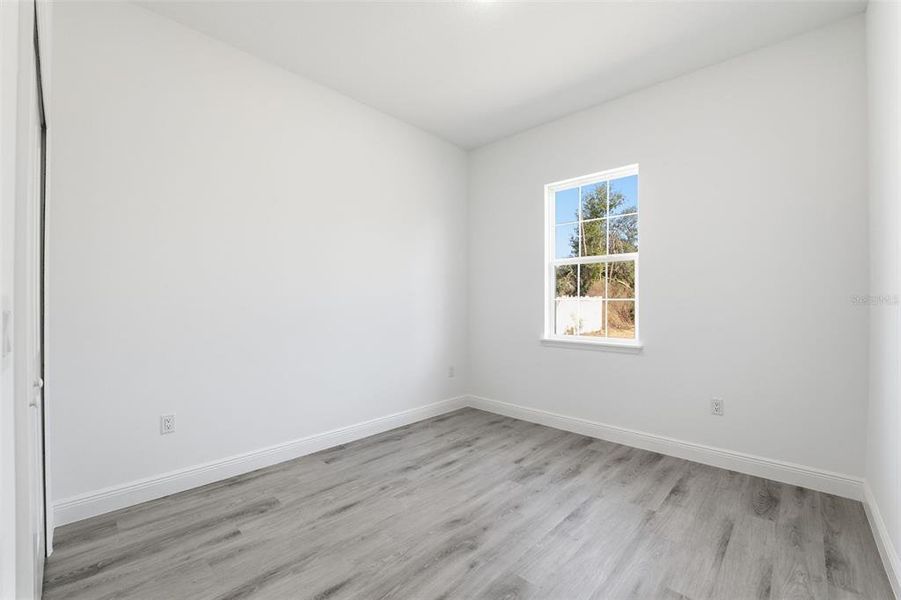 Spacious, unfurnished interior of a new home in , Ocala (Image 25).